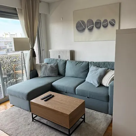 Loft With Romantic View Over The Eiffel Tower Appartamento